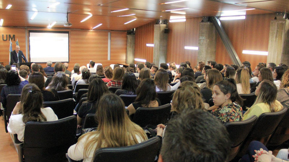 Carrera de Bioquímica (Morón, G.B.A Zona Oeste)