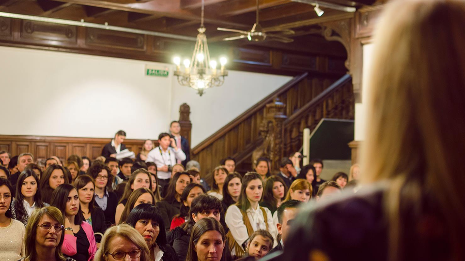 Auxiliar de Maestra Jardinera (A distancia)